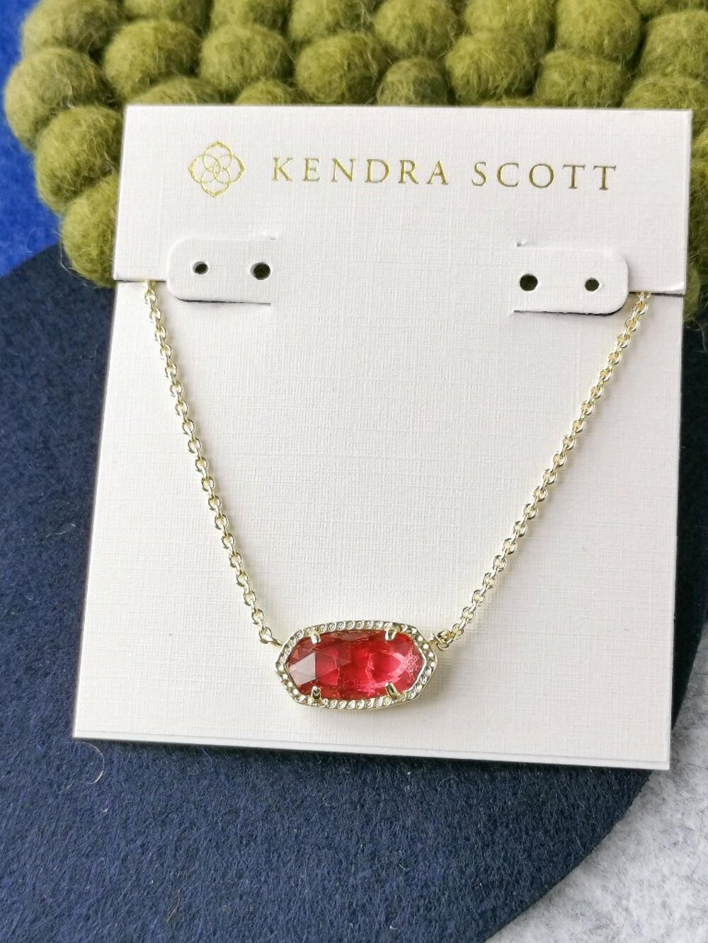 Kendra Scott Elisa Berry red glass Necklace Gold